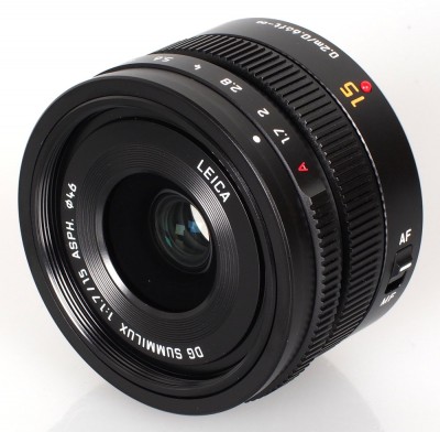 Объектив Panasonic Leica DG Summilux 15mm f/1.7 ASPH (H-X015E), черный