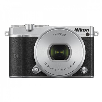 Nikon 1 J5 Kit 10-30
