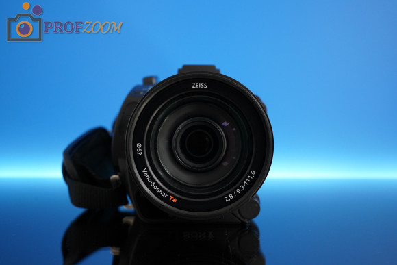 Sony HXR-NX80