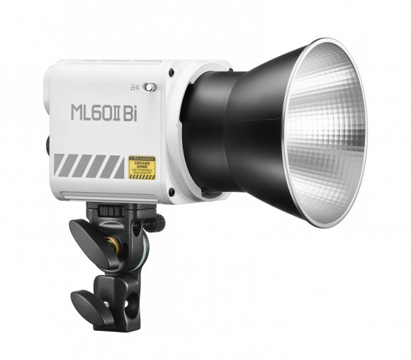 Осветитель светодиодный Godox ML60II Bi (Kit 2) с (AK-B02) V-mount Осветитель светодиодный Godox ML60II Bi (Kit 2) с (AK-B02) V-mount