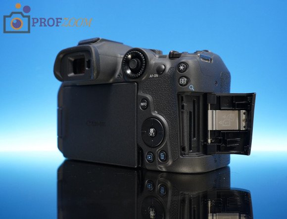 Фотоаппарат Canon EOS R7 Kit 18-45mm Фотоаппарат Canon EOS R7 Kit 18-45mm
