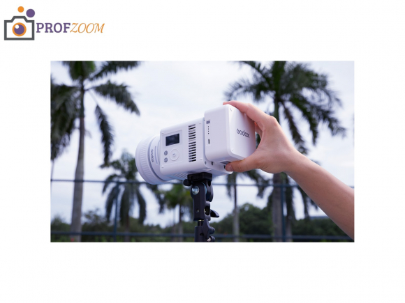 Осветитель светодиодный Godox ML80Bi Осветитель светодиодный Godox ML80Bi