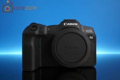 Canon EOS R8 Kit RF 24-50mm f/4.5-6.3 IS STM, черный