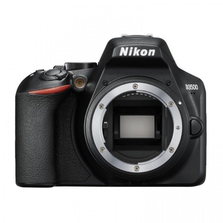 Камера без объектива Nikon D3500 Body