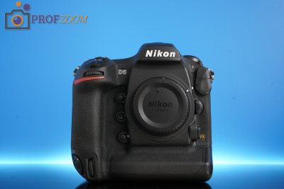 Зеркальный фотоаппарат Nikon D5 Body (XQD)