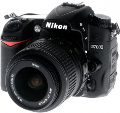 Nikon D7000 Kit 18-55 Nikon D7000 Kit 18-55