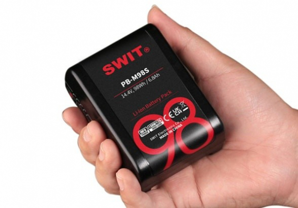 Карманный аккумулятор SWIT PB-M98S V-mount 98 Вт·ч, 150 Вт, D-Tap, USB Карманный аккумулятор SWIT PB-M98S V-mount 98 Вт·ч, 150 Вт, D-Tap, USB