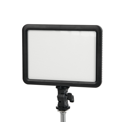 Осветитель Godox ledp120C