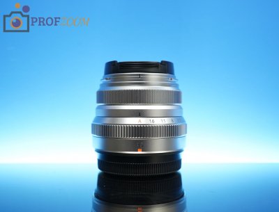 Fujifilm XF 35mm f/2 R WR Silver
