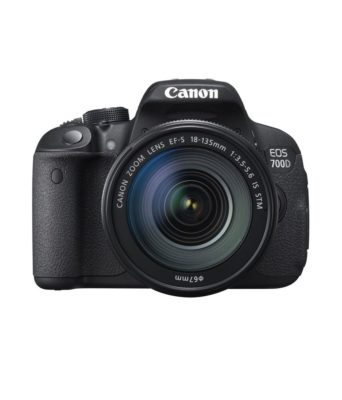 Canon EOS 700D 18-135mm IS Canon EOS 700D 18-135mm IS