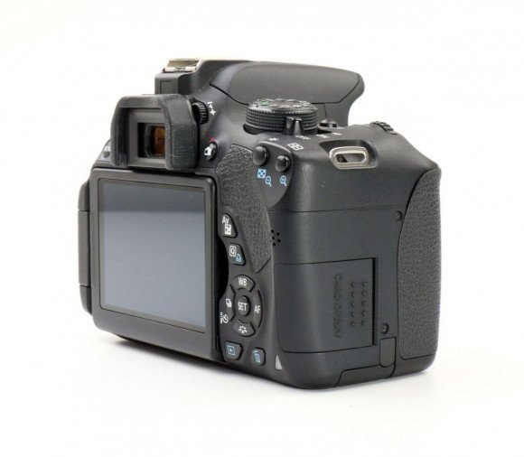 Canon EOS 700D Body, черный Canon EOS 700D Body, черный