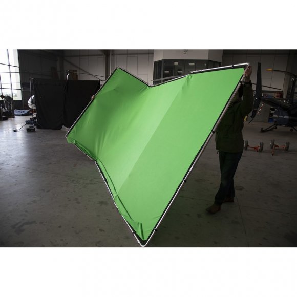 Панорамный фон Lastolite LB7622 Panoramic 4×2,3 м, зелёный хромакей, рама и чехол Панорамный фон Lastolite LB7622 Panoramic 4×2,3 м, зелёный хромакей, рама и чехол