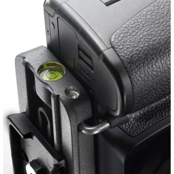 L-кронштейн Manfrotto MS050M4-Q2 магниевый, система Q2 (200PL) L-кронштейн Manfrotto MS050M4-Q2 магниевый, система Q2 (200PL)