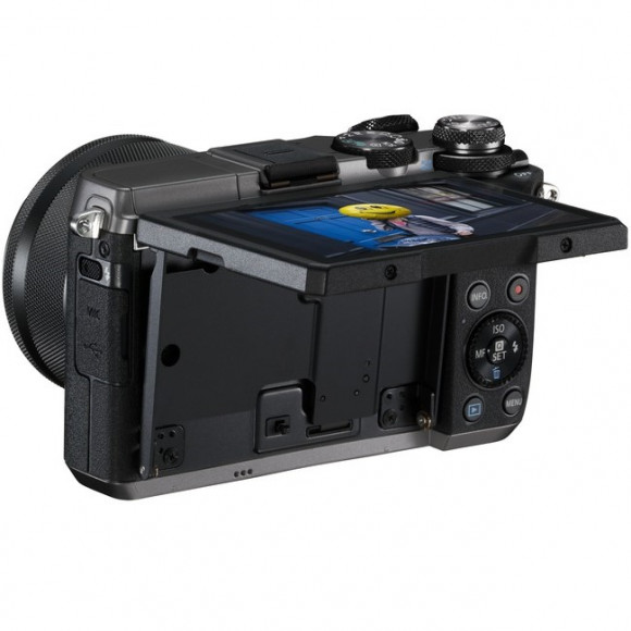 Canon EOS M6 body