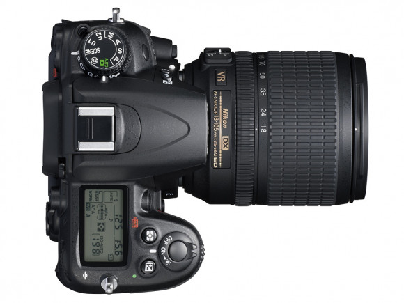 Nikon D7000 Kit 18-105 VR Nikon D7000 Kit 18-105 VR