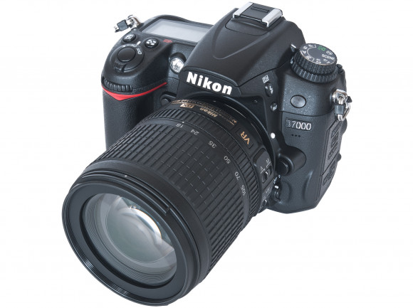 Nikon D7000 Kit 18-105 VR Nikon D7000 Kit 18-105 VR