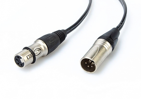 Кабель питания SWIT S-7102 4-pin XLR мама — папа, 3 м Кабель питания SWIT S-7102 4-pin XLR мама — папа, 3 м