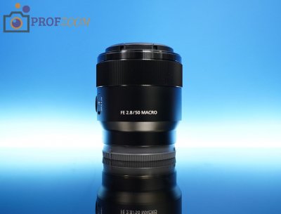 Sony FE 50mm f/2.8 Macro