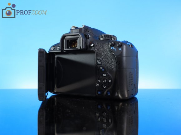 Canon EOS 650D Body, черный Canon EOS 650D Body, черный