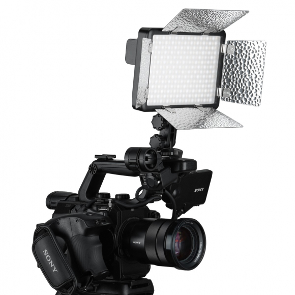 Осветитель накамерный Godox LF308D LED с функцией вспышки