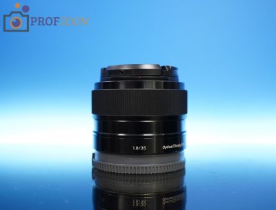 Объектив Sony E 35mm F1.8 OSS White Box