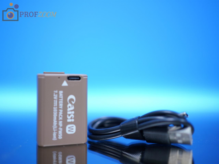 Кабель Type-C в комплекте Caisi NP-FW50 Type-C