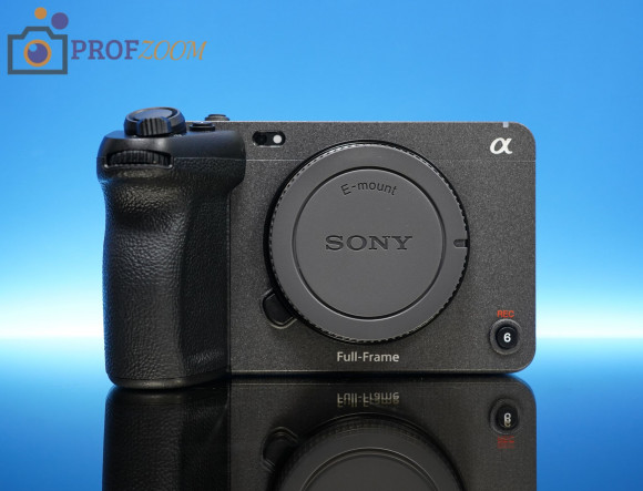 Видеокамера Sony ilme-FX3A Body Видеокамера Sony ilme-FX3A Body