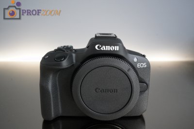Canon EOS R50 Kit RF-S 18-45mm F4.5-6.3 IS STM