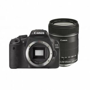Canon EOS 550D EF-S 18-135mm IS