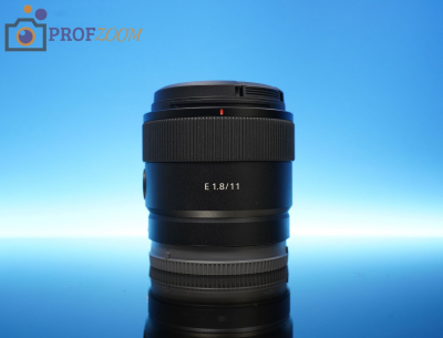 Объектив Sony E 11mm F1.8