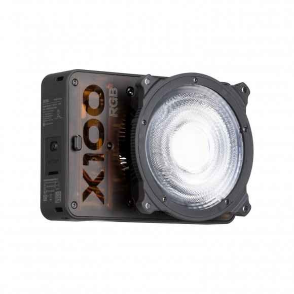 Светодиодный RGB-осветитель Zhiyun Molus X100 RGB Standard Светодиодный RGB-осветитель Zhiyun Molus X100 RGB Standard