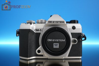 Olympus OM SYSTEM OM-5 Olympus OM SYSTEM OM-5