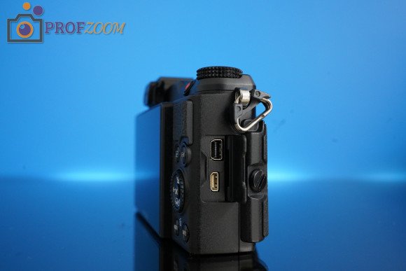 Olympus XZ-2, Black цифровая фотокамера. Товар уцененный