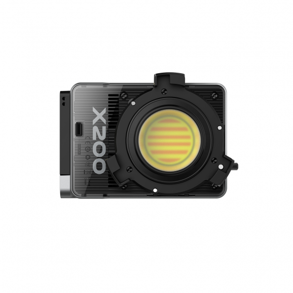 Светодиодный осветитель Zhiyun Molus X200 Standard