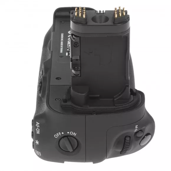 Батарейный блок Canon BG-E20